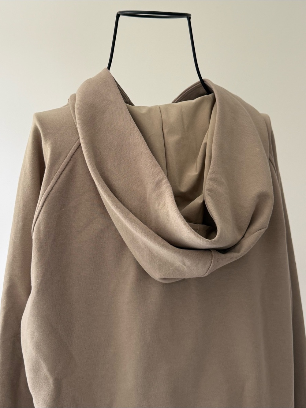 Lululemon men’s hoodie